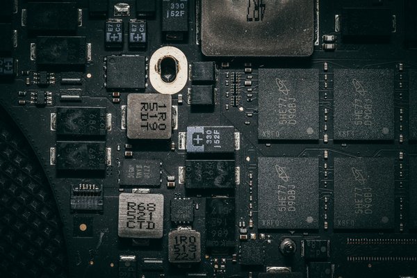 How Are UK Retailers Utilizing AI to Enhance Loyalty Programs?